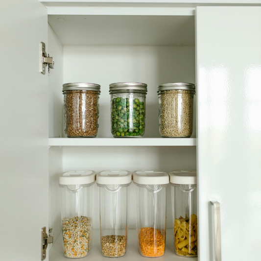 5 Astuces pour Gagner du Temps en Cuisine avec les Bons Ustensiles